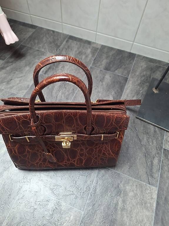 Borse da donna: Italienische Handtasche Kunstleder – Usato da Vilters venduto da leco01