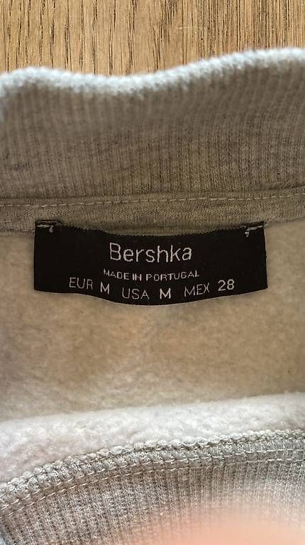 Pullover & Sweatshirts: Kentucky-Pullover M – Gebraucht aus Luzern von Judith01112 1