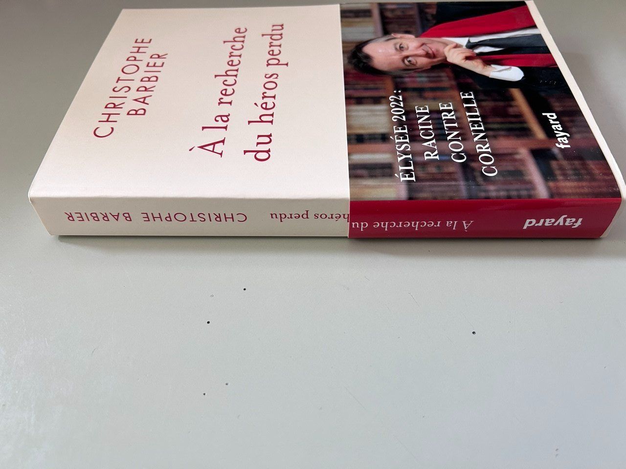 Libri: Libro "À la recherche du héros perdu" Christophe Barbier – Usato da Giubiasco venduto da LorisVale 2