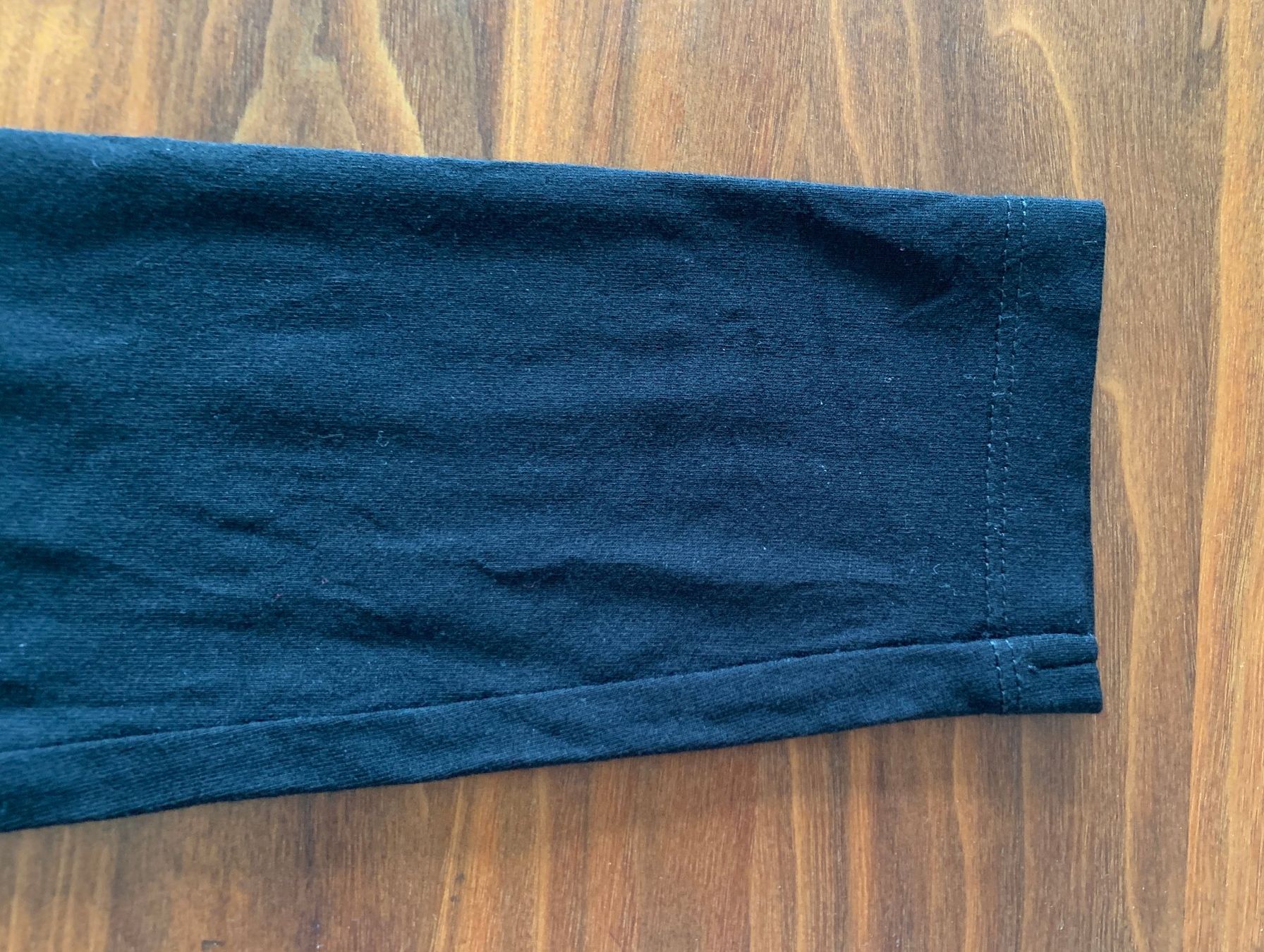 T-shirt: Langarm Shirt – Usato da Zürich venduto da Tzhkely24 4