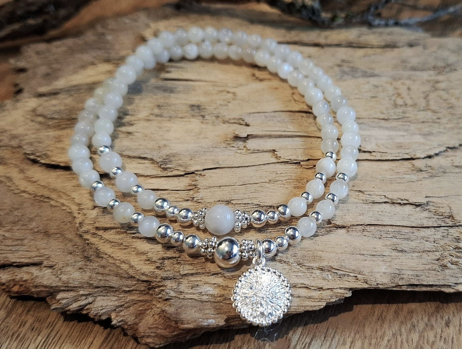 Bracciali & Braccialetti: MOONSTONE -  Edelsteinarmband - Sterling Silber - écru – Nuovo e nell'imballaggio originale da Mühlethal venduto da nicita-modeschmuck