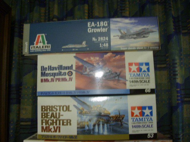 Modellbausätze & Standmodelle: *** 9 x Flugzeug Bausatz 1:48 *** – Neu und originalverpackt aus Langenthal von CoinWorld 3
