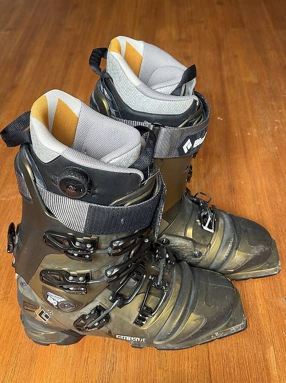 Skis: Skis et chaussures de Télémark – D'occasion à Chéserex par genuflector 1
