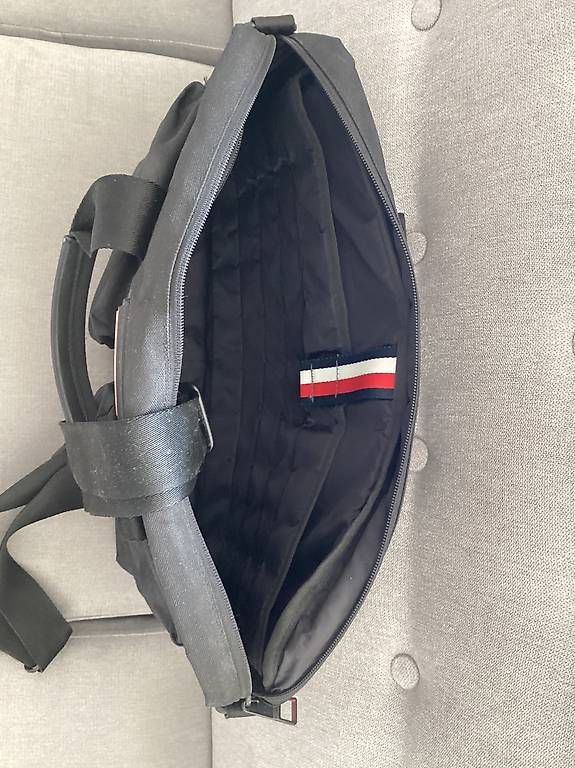 Tommy Hilfiger Borse: Tommy Hilfiger Tasche – Usato da Rümlang venduto da Franmex 2