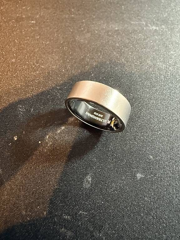 Anelli: Ultrahuman Ring Größe 10 inkl. Sizing Kit – Usato da Wettingen venduto da myworldsking