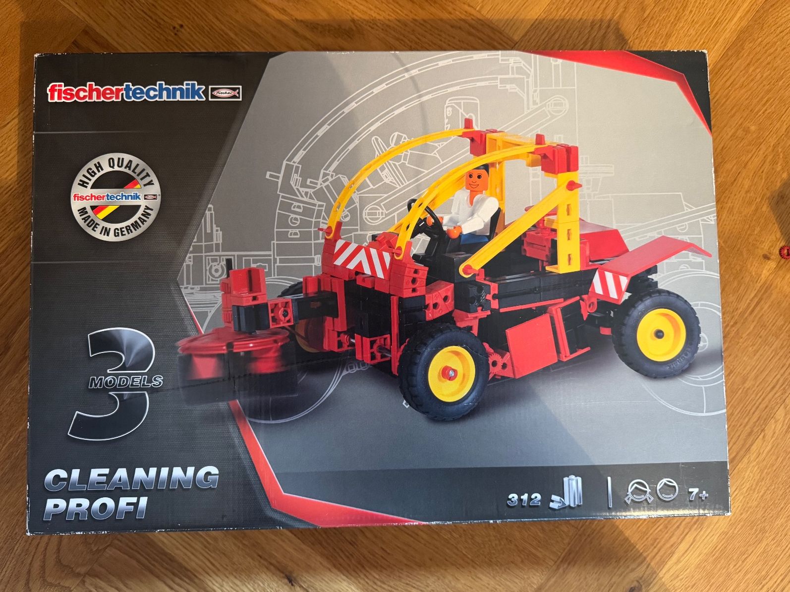 Fischer Giocattoli: Fischertechnik Cleaning Profi - 3 Modelle - Komplett! – Usato da Kreuzlingen venduto da Ameda01