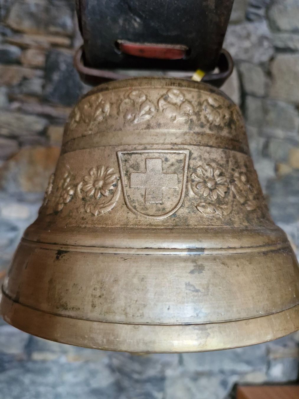 Glocken & Treicheln: Glocke Treichel – Gebraucht aus Guarda von rue_bpd7 1