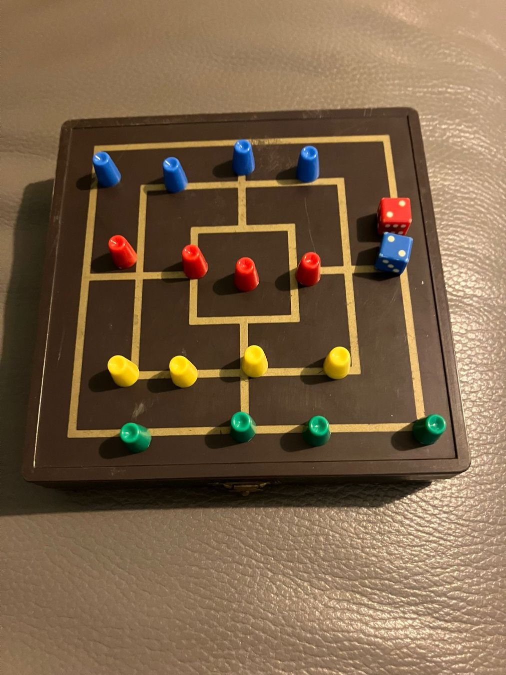 Giochi: Set scacchi-dama-tavola a mulino – Usato da Melano venduto da H-Sara 2