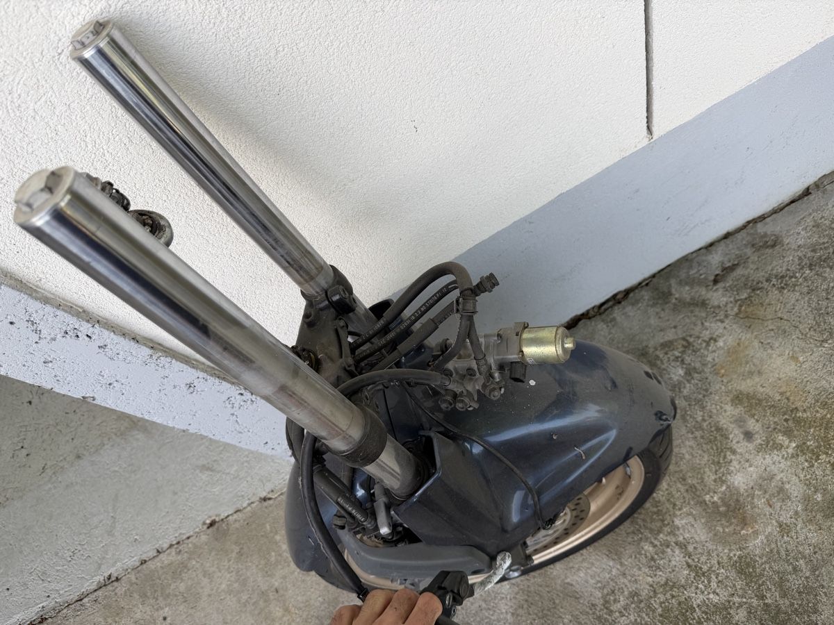 Honda Tutti i ricambio per moto: Fourche / Gabel - HONDA PAN EUROPEAN ST – Usato da Courtételle venduto da claude41 3