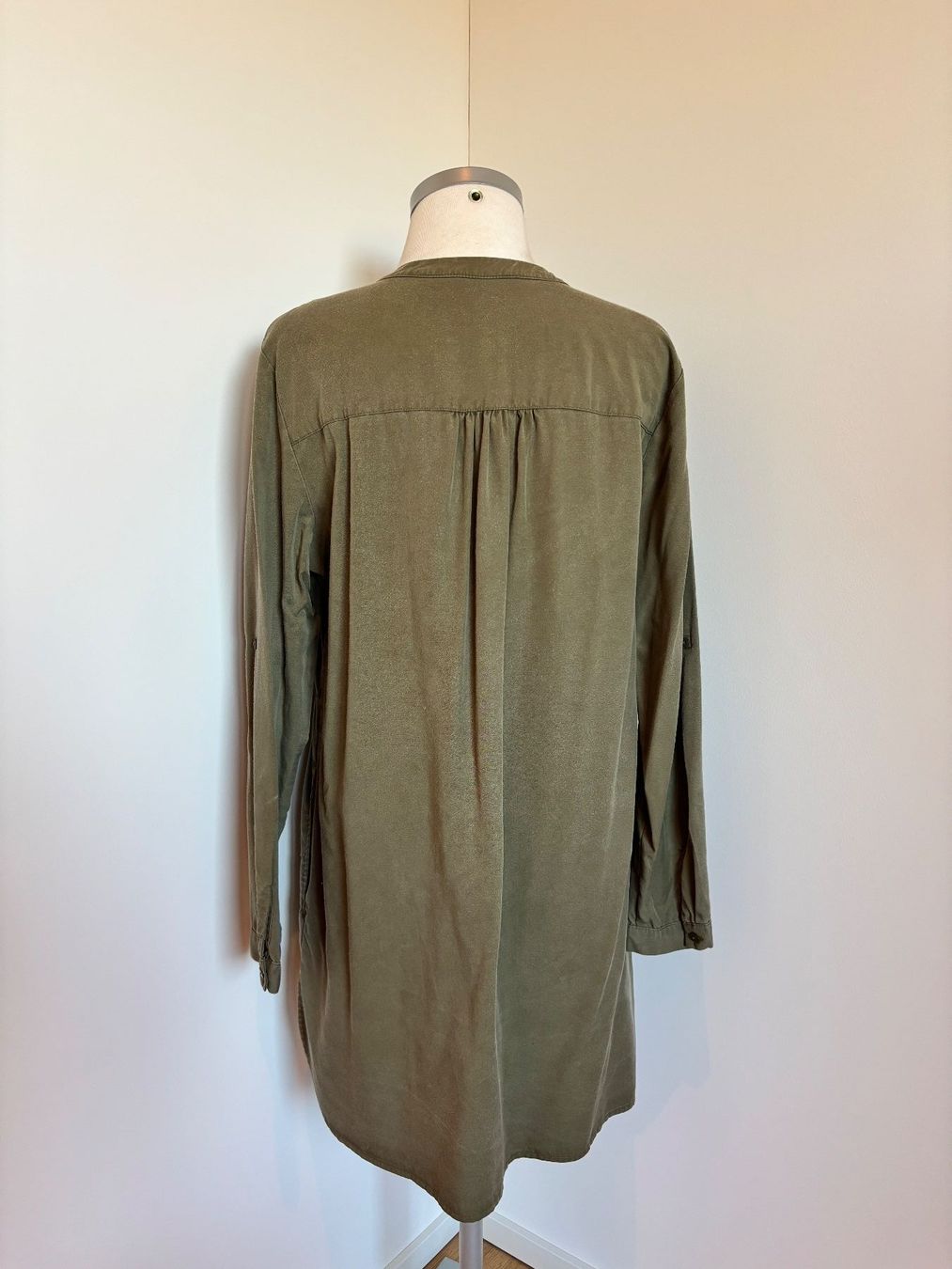 Tom Tailor Tuniche: Tom Tailor Tunika Bluse in olive (Gr. 40) – Usato da Neunkirch venduto da autoscooter57 2