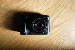 Fujifilm X-M5 + XF 27mm f/2.8 Pancake – Compact Travel Kit