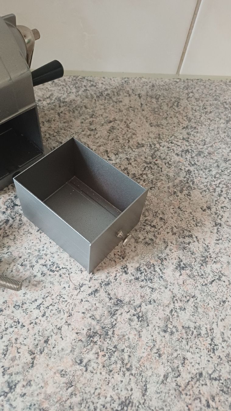 Caran D'Ache Temperini: Caran d' Ache  Spitzmaschiene  – Usato da Flawil venduto da Naphtali 5