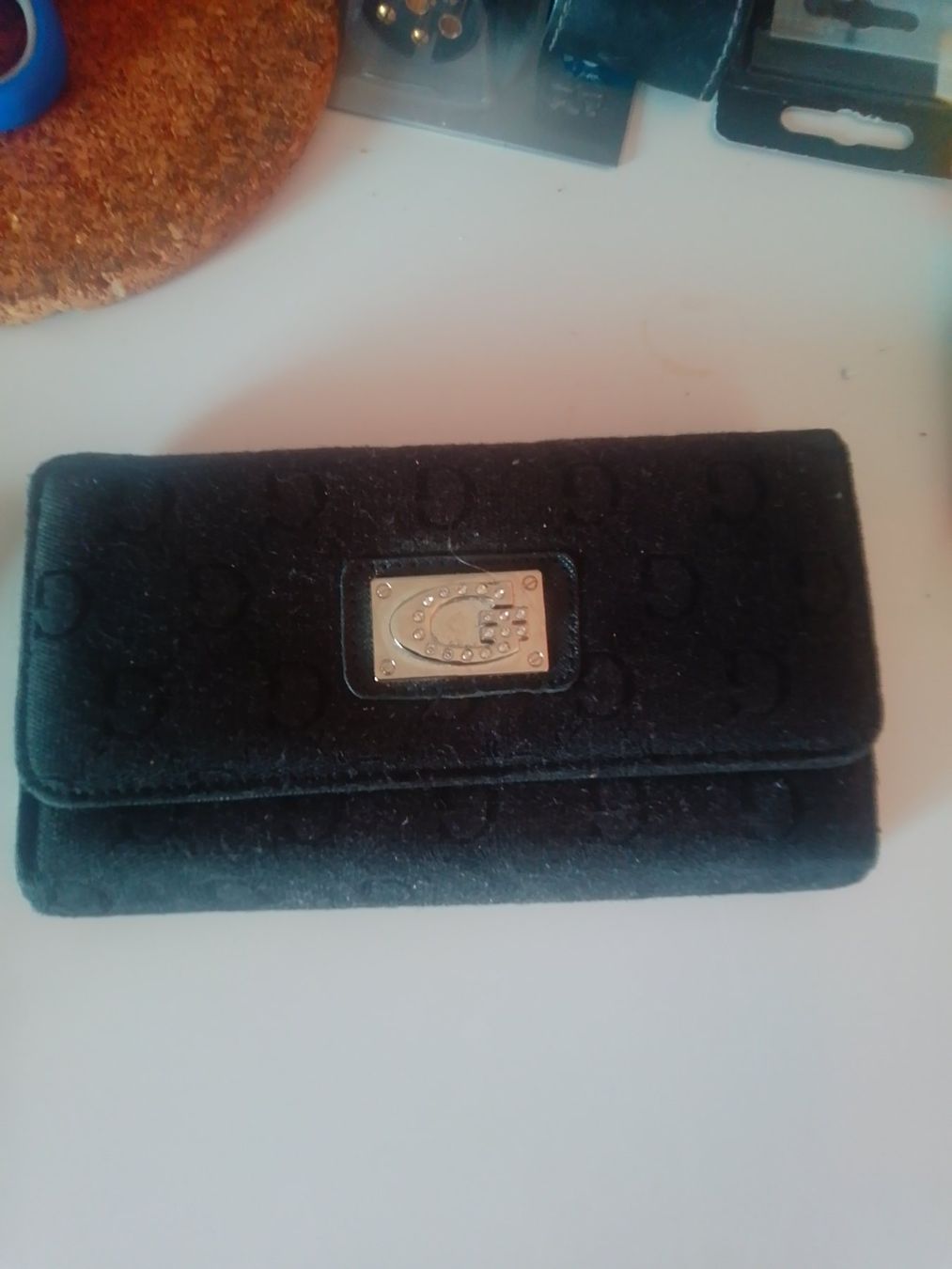 Guess Portamonete: Geldbörse – Usato da Giubiasco venduto da pagi2