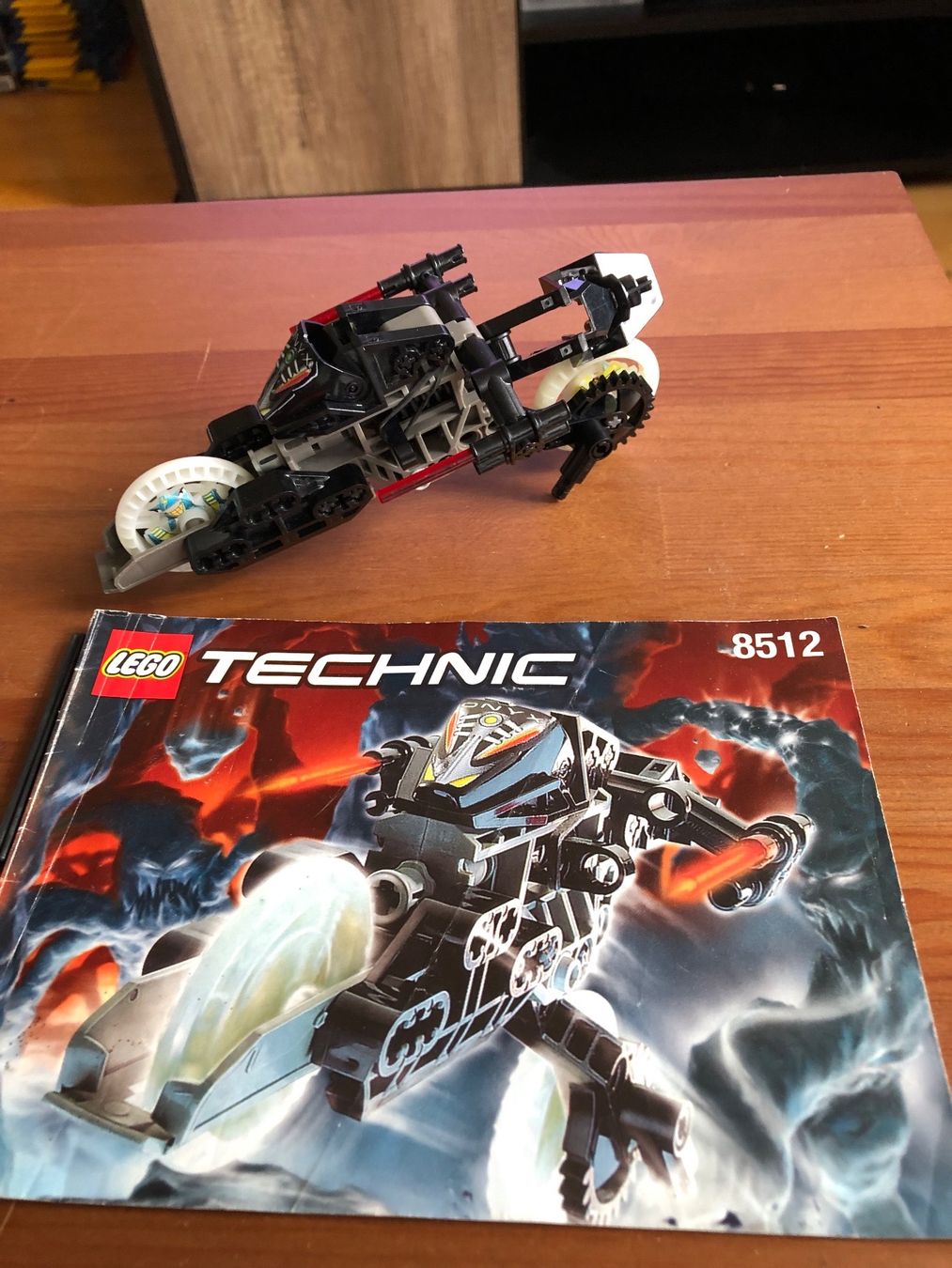 Lego Kit di costruzioni: Lego 8512 Onyx mit Anleitung – Usato da Glarus venduto da Jhuber78