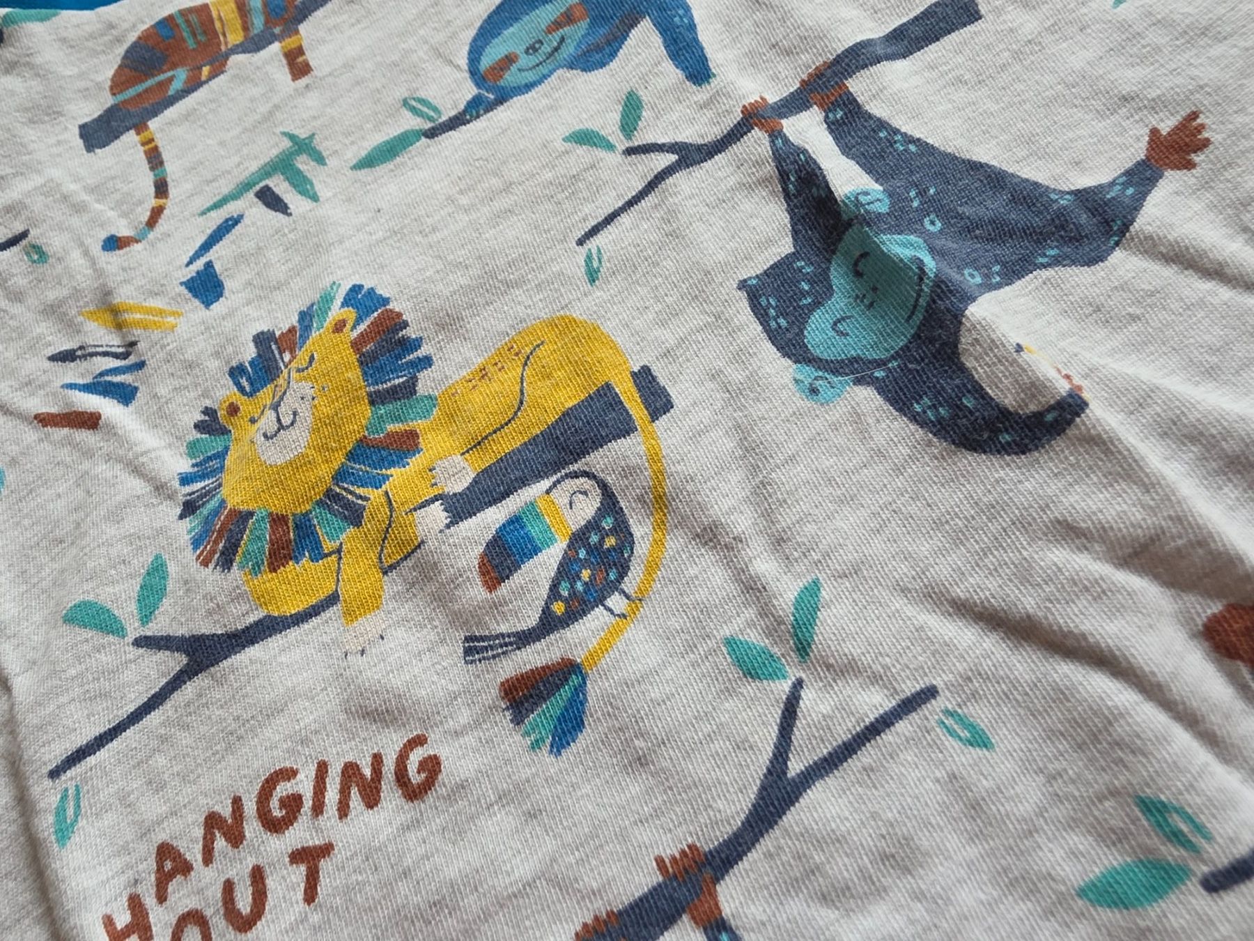 Pyjamas & Ähnliches: Kurzarm Pyjama 2-teilig Gr. 98/104 – Gebraucht aus Nebikon von Japostyle 2