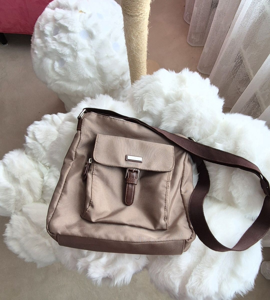 Tom Tailor Sacs femmes: Umhängetasche / Handtasche – D'occasion à Oberwil-Lieli par cla_j25n 1