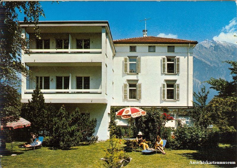 Cartoline postali: Bad Ragaz - Hotel Bergadler c1970 – Usato da Emmenbrücke venduto da teestube