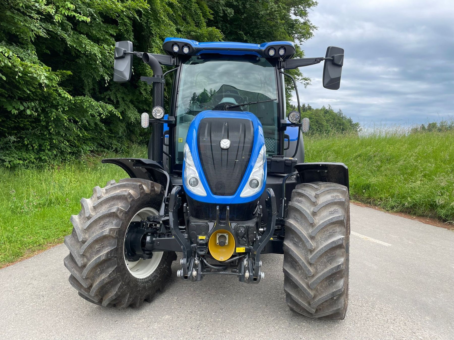 New Holland Trattori: Traktor New Holland T5.120 AC – Nuovo (secondo la descrizione) da Bützberg venduto da Wuethrich4922 2