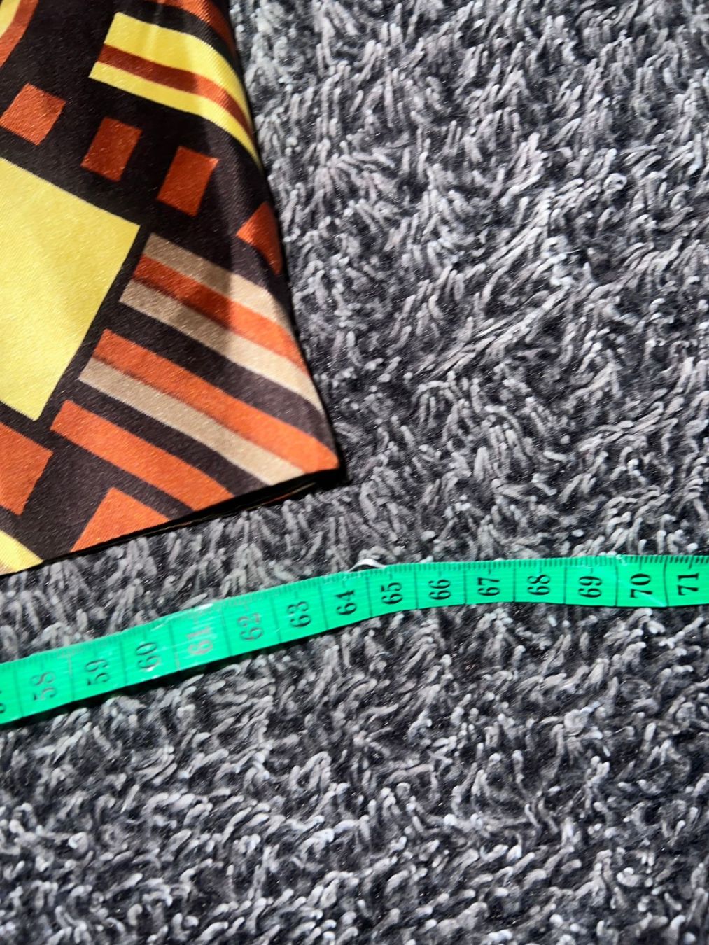 Lanvin Foulards, Tücher & Schals: Lanvin Paris Seidenschal Double Face 130 cm – Gebraucht aus Winterthur von Dejv 4