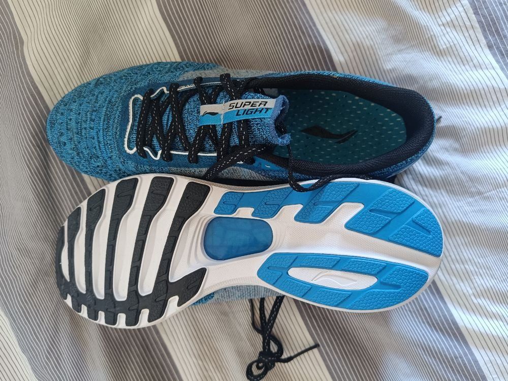 Scarpe da uomo: Super Light Running Shoes sneakers Turnschuhe – Nuovo (secondo la descrizione) da Suberg venduto da TigerFan12 2