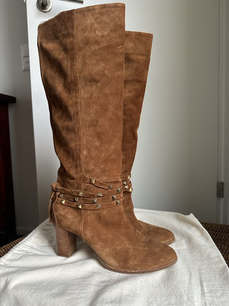 Navyboot Scarpe da donna: Navyboot - knee high boots in cognac suede - Size 41 – Usato da Langnau am Albis venduto da bar_ml6k