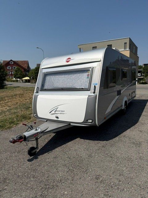 Bürstner Camping Fahrzeuge: Wohnwagen mit Vorzelt 1360 kg – Gebraucht aus Lömmenschwil von Steinbock98 2