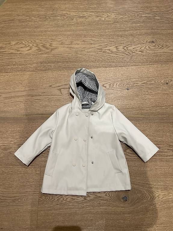 Giacche & Cappotti: Mango Regenjacke Trenchcoat Gr. 92 – Usato da Zufikon venduto da Facerhead 1