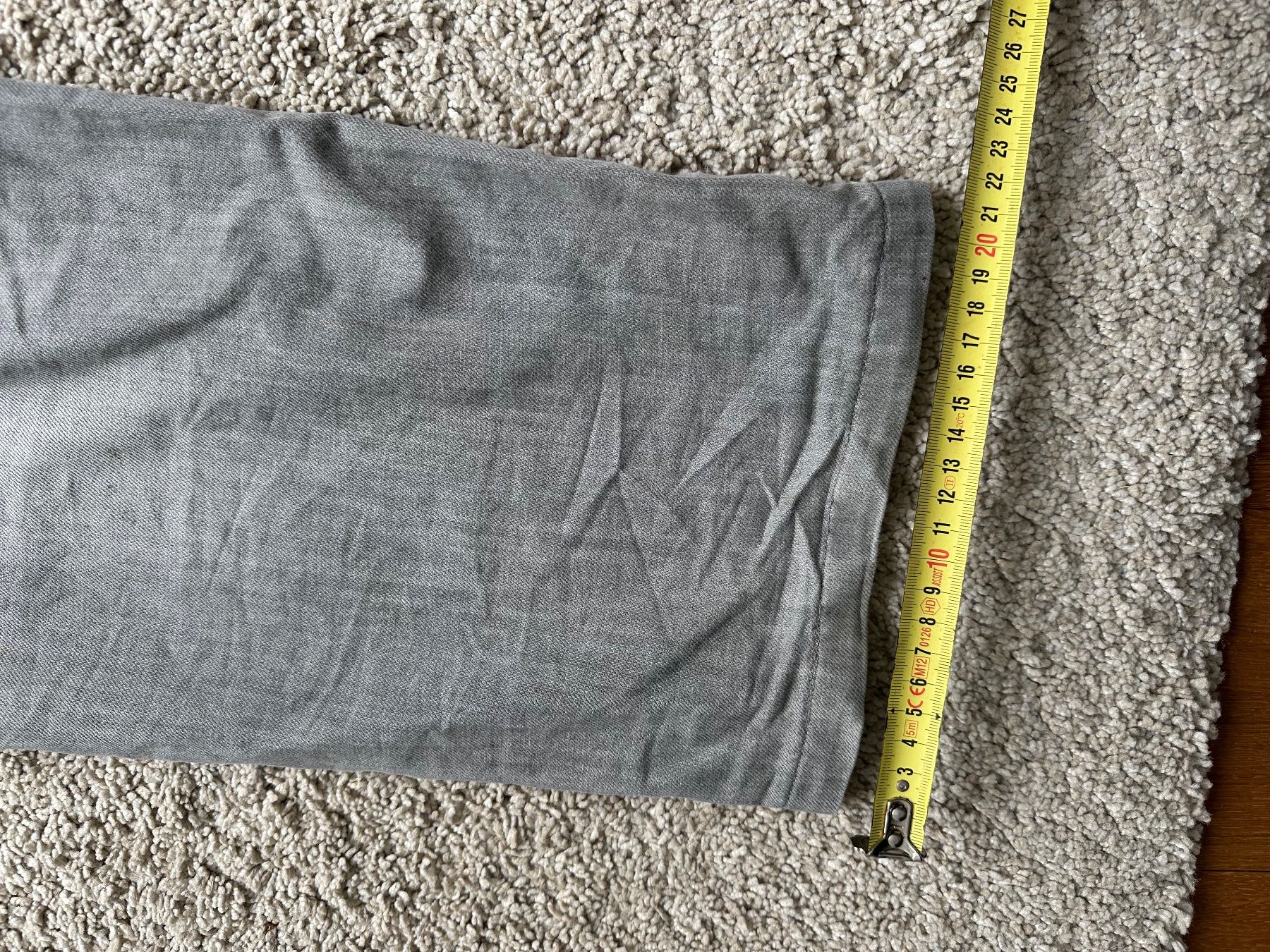 Benetton Jeans: Graue Benetton Jeans, Regular Fit, Gr. W35 – Usato da Basel venduto da Oloir 4