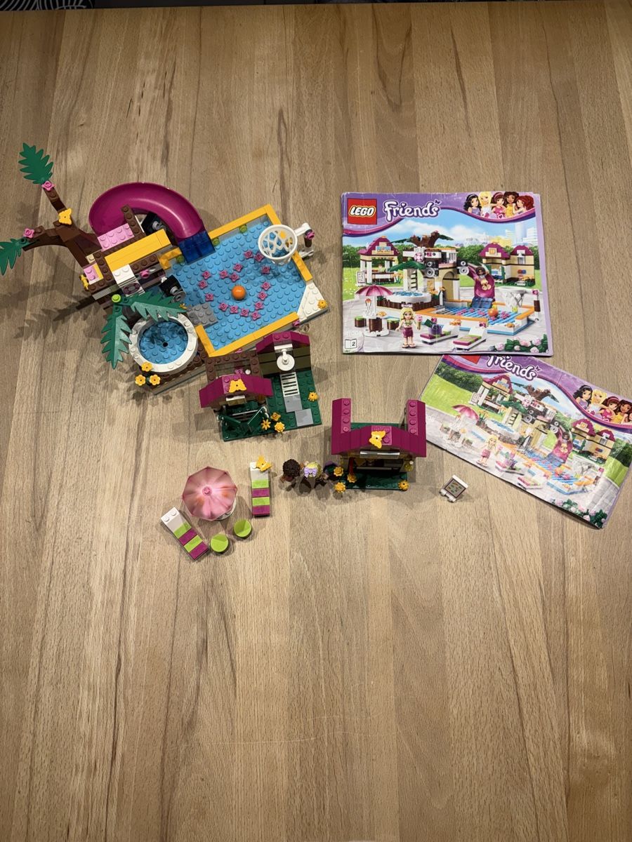 Lego Giocattoli: Lego Friends grosses Schwimmbad – Usato da Baar venduto da remak37 1