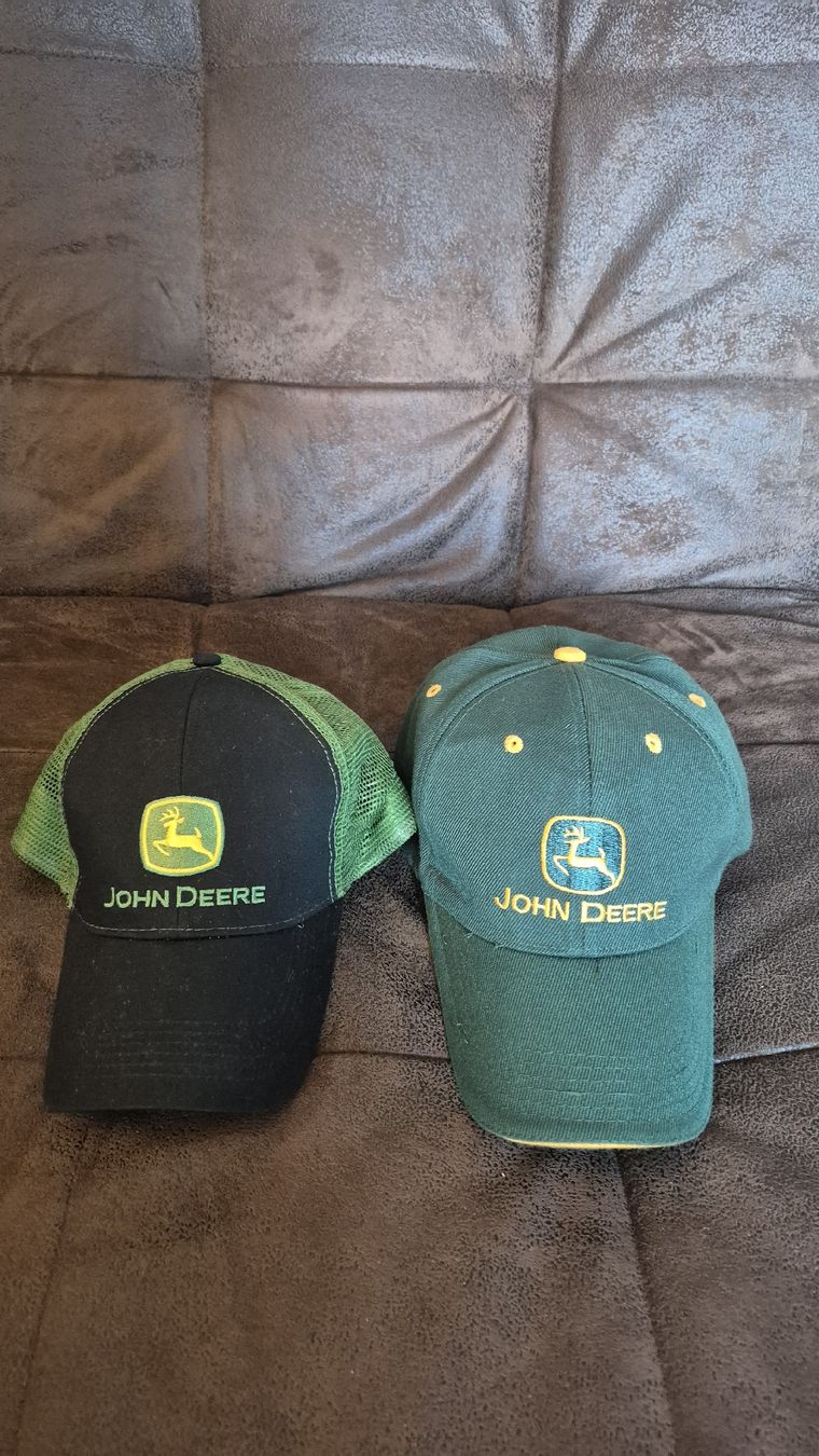 John Deere Copricapi, berretti & cappellini: John Deere hat cappellino country – Usato da Genestrerio venduto da RUSTY_VIK