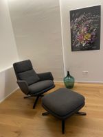 VITRA Grand Relax mit Ottoman (Stoff Dumet carbon/schwarz)