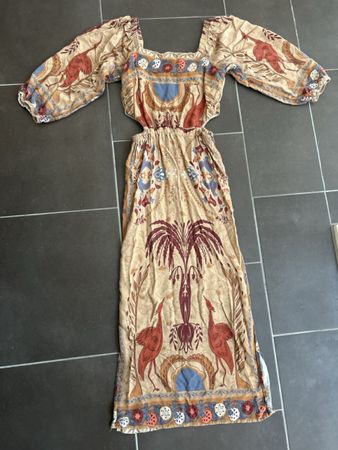 Wunderschönes Kleid mit Kranichen Gr. S