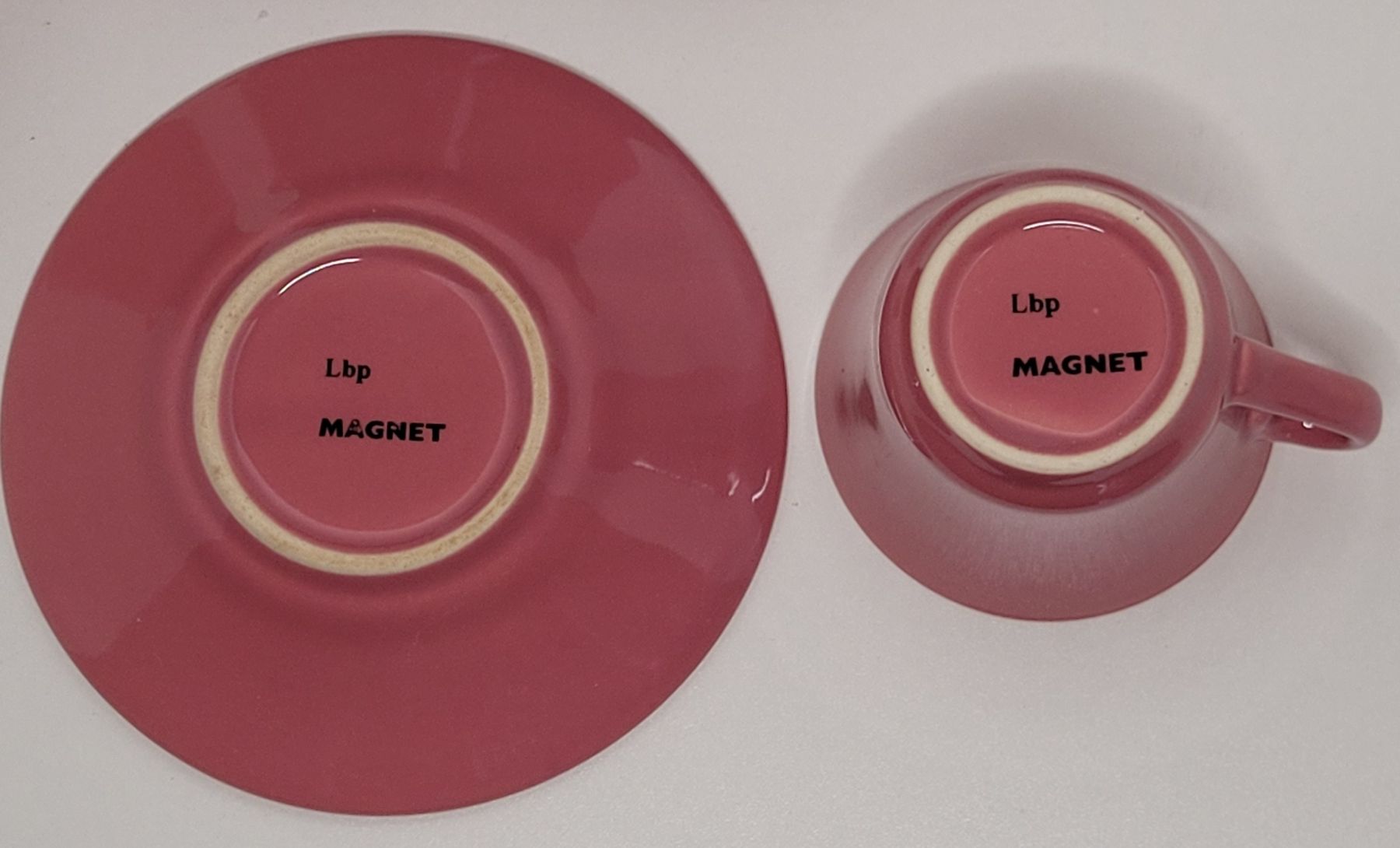 Geschirrsets: Set tasse à café et sous-tasse "Lbp Magnet" – Neu (gemäss Beschreibung) aus Rocourt von PapyCH 1