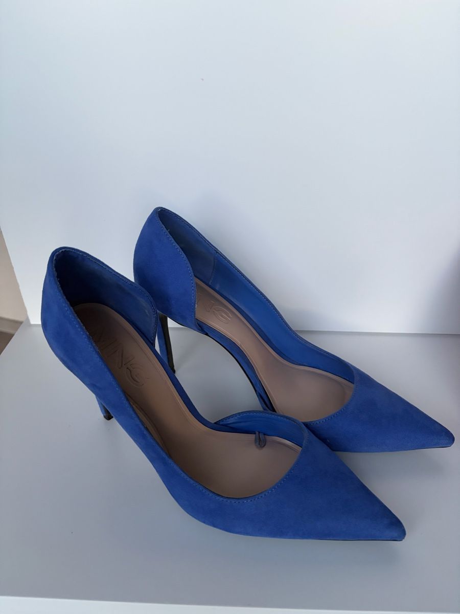 Mango Scarpe da donna: Mango Blue Suede Heels - Size 39 – Usato da Nyon venduto da Deb_D39 1