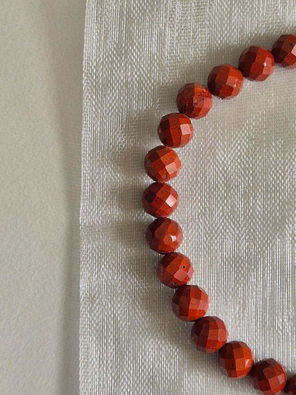 Bracciali & Braccialetti: Roter Jaspis facettiert Armband 6mm – Nuovo e nell'imballaggio originale da Rüti ZH venduto da pep_l9zp 4