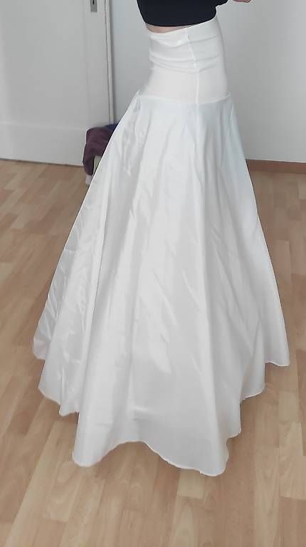 Vestiti: Reifunterrock Brautkleid – Usato da Nidau venduto da joe00 1