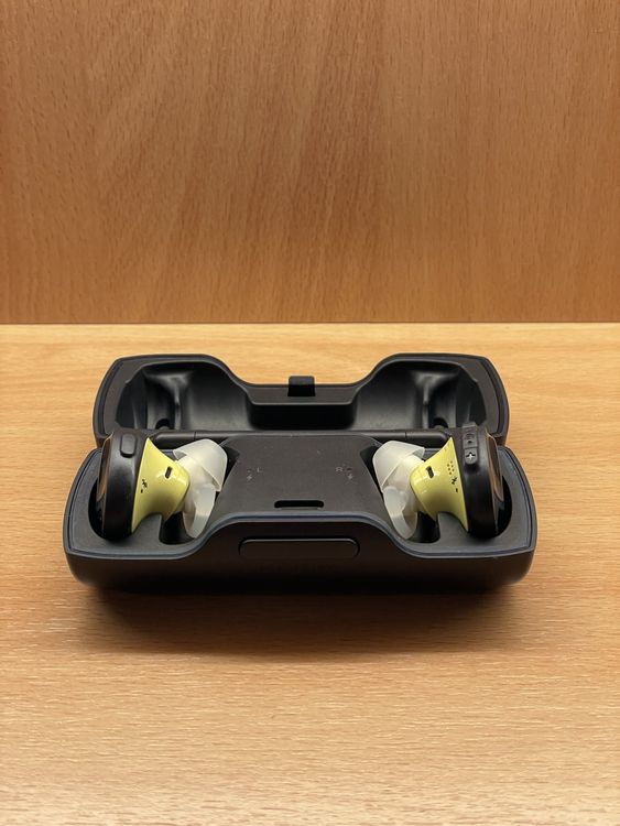 Écouteurs Sans Fil Bose SoundSport Free - Couleur Orange, Avec Annulation De Bruit Active