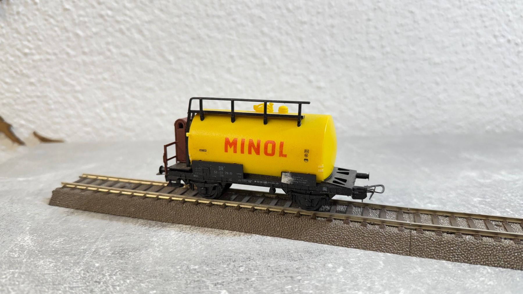 Liliput Modellini di ferrovie: Lilliput Tankwagen H0 / DC – Usato da Schlieren venduto da rat_lq6b 1