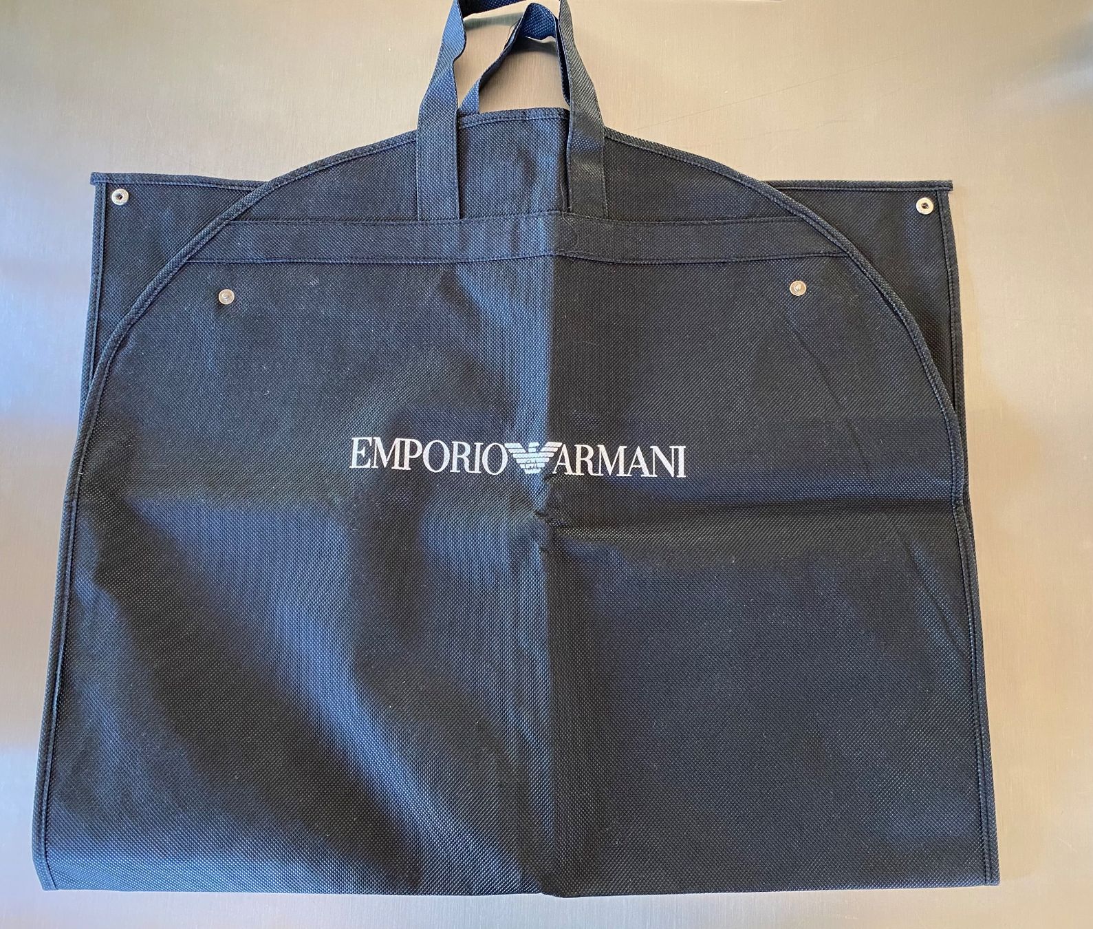 Armani Taschen: Emporio Armani Kleidersack schwarz – Neu und originalverpackt aus Rabius von bri_ca76 1
