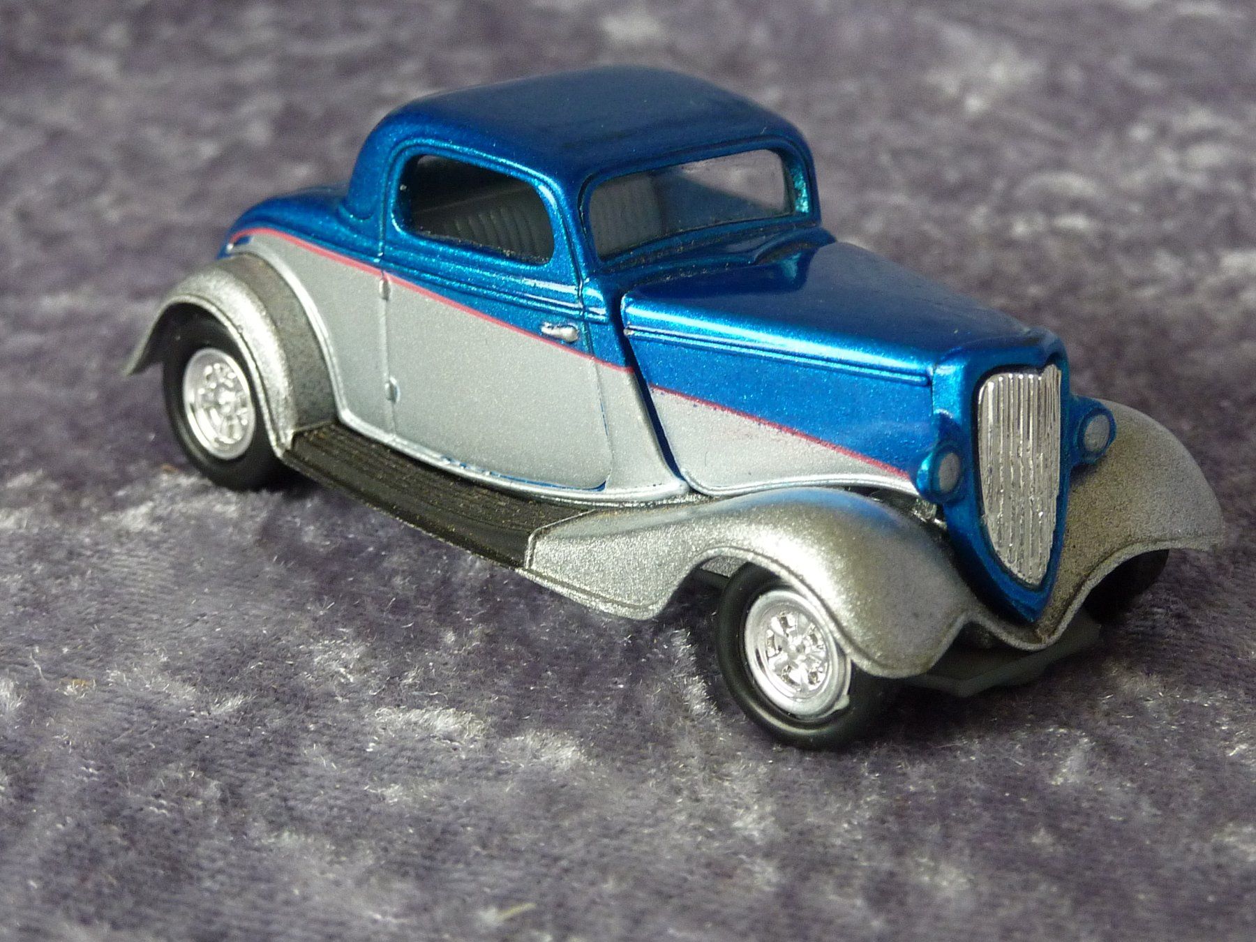 Ford Modellini d'auto: Ford Rod 1934  1:64 – Usato da Dürrenäsch venduto da Cobra1ch 4