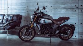 CFMoto CL-X 700 Heritage mit 10% Rabatt