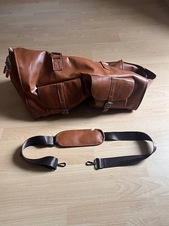 Sacs femmes: Ledertasche – D'occasion à Muri AG par Philipp27LMW 2