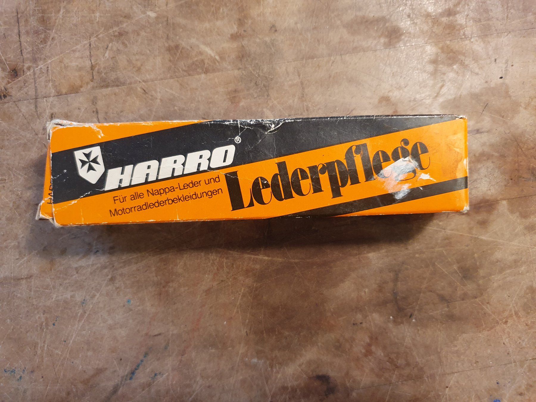 Prodotti per la cura: Harbo Lederpflegecreme – Usato da Zürich venduto da loosebone
