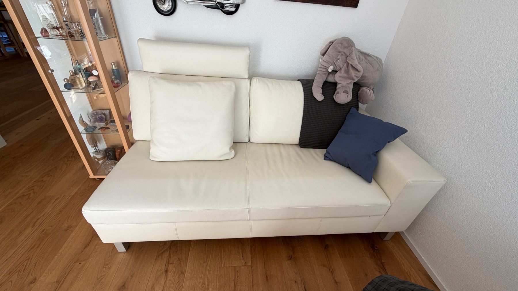 Sofas: Leder Polstergruppen - Teil – Gebraucht aus Rothrist von blurie 1