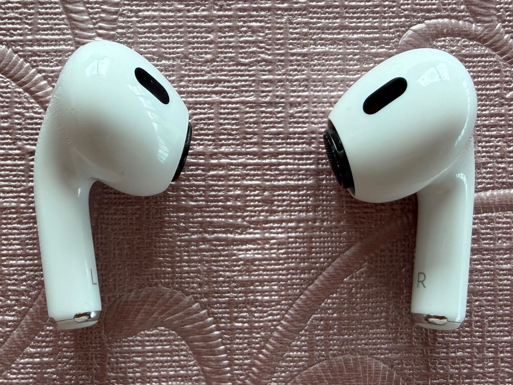 Apple Casques audio: Apple Airpods Pro 2 (Lightning Case) – D'occasion à Reichenbach i. K. par basangi 7