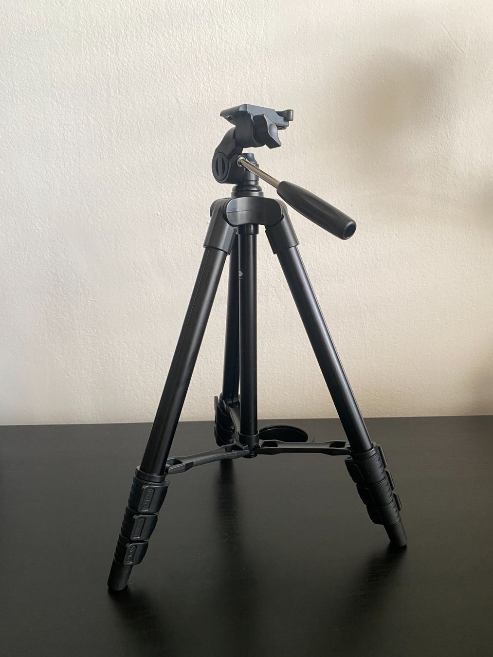 Rollei Trépieds & Accessoires: Kamerastativ / Kameraständer – Neuf (Voir description) à Binningen par tha_8n6d 1