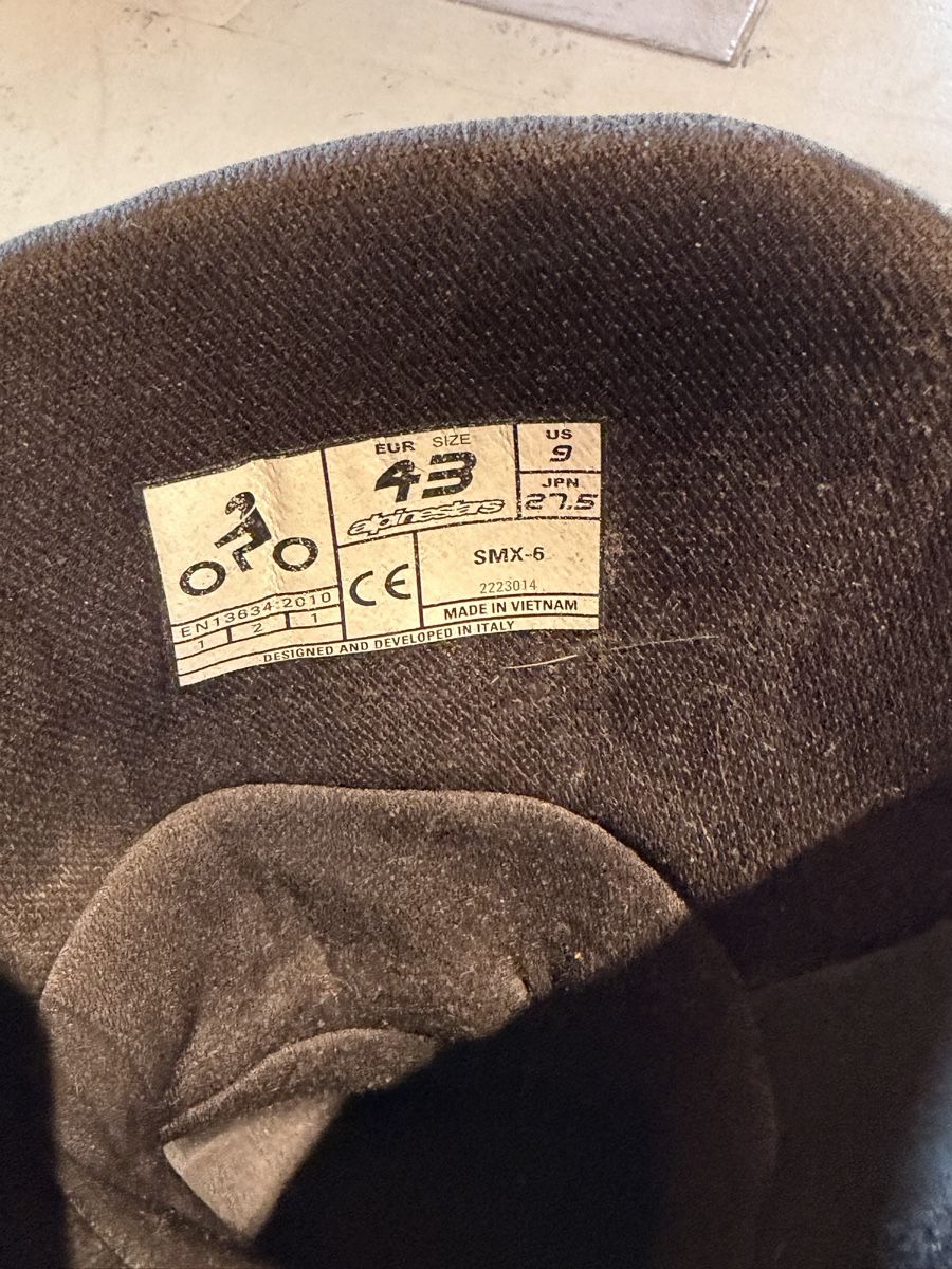 Alpinestars Scarpe da uomo: Motorradstiefel Grösse 43 – Usato da Eschenz venduto da hug_nzn2 2