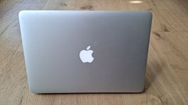 Apple MacBook Air