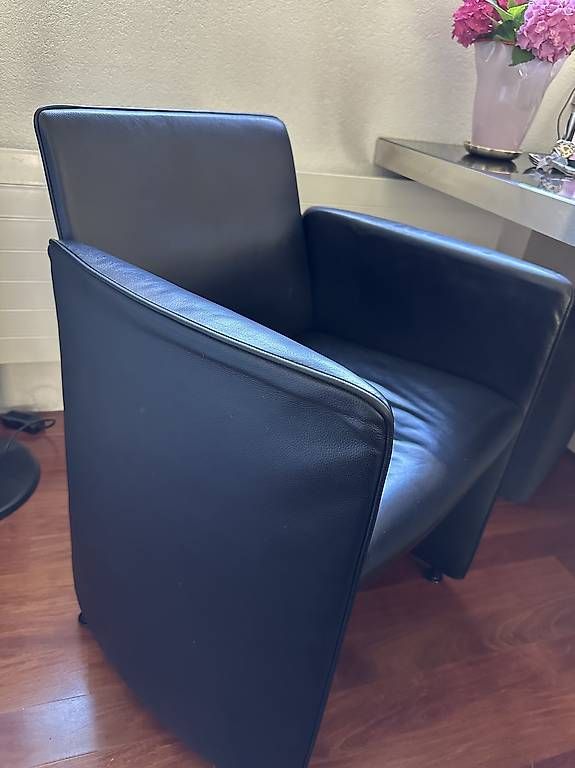 Poltrone: 2 stück lederfauteuil schwarz – Usato da Zürich venduto da Tarmosas1 2