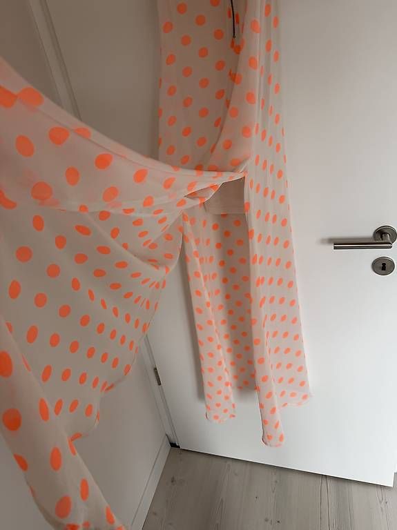 Kleider: Langes luftige Kleid paint it red M – Gebraucht aus Buchberg von the_w8gy 3